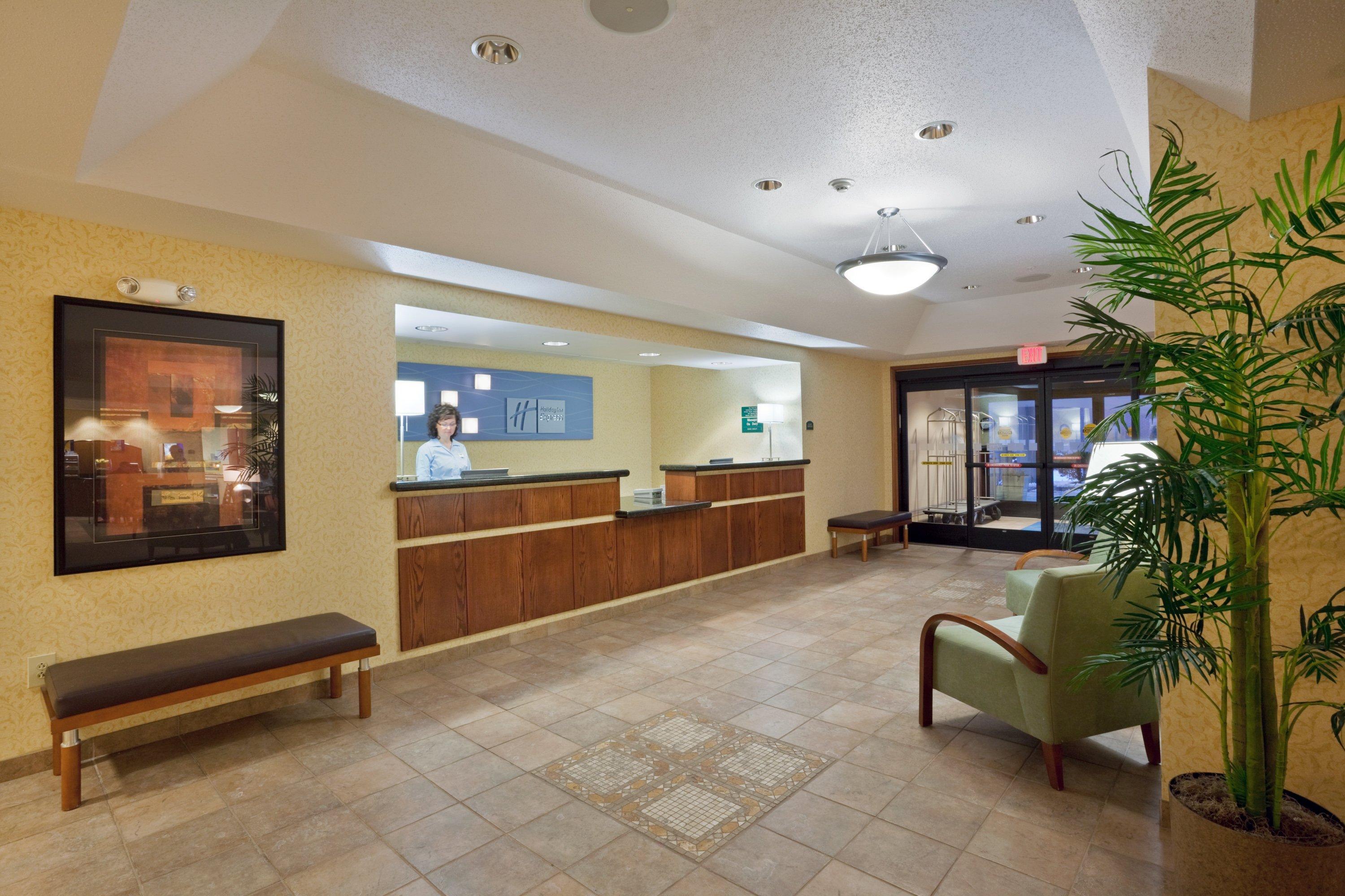 Bonner Springs Holiday Inn Express Kansas City - At The Legends! By Ihg מראה חיצוני תמונה