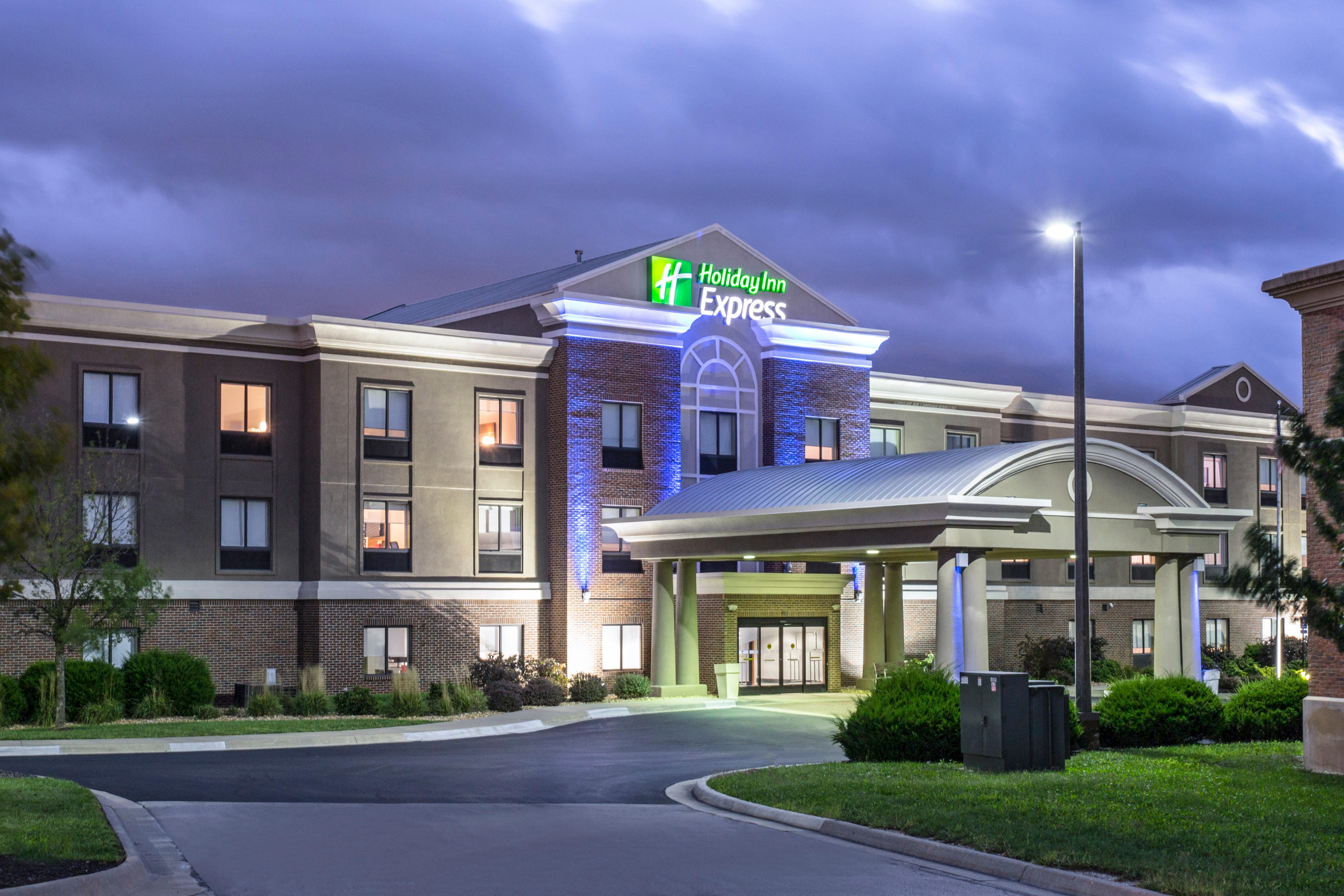 Bonner Springs Holiday Inn Express Kansas City - At The Legends! By Ihg מראה חיצוני תמונה